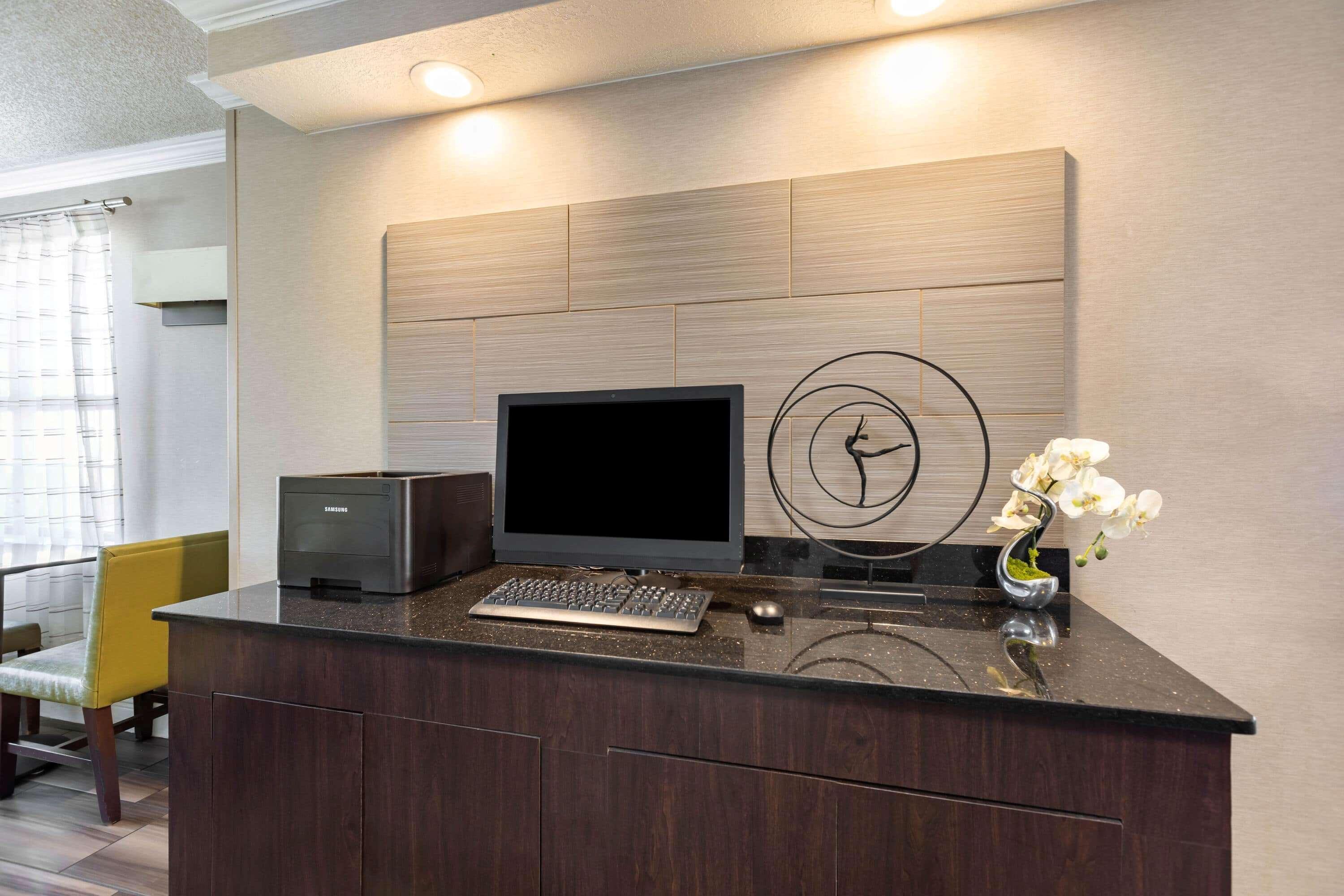 Travelodge By Wyndham - Airport Hotel El Paso